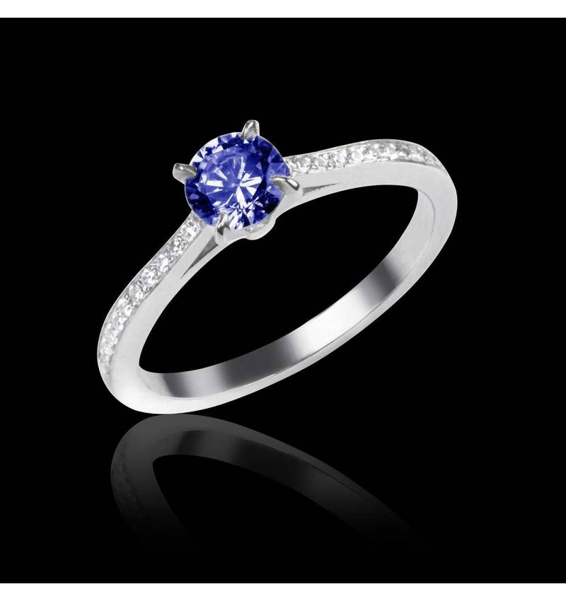 Bague de fiançailles saphir bleu pavage diamant or blanc Elodie