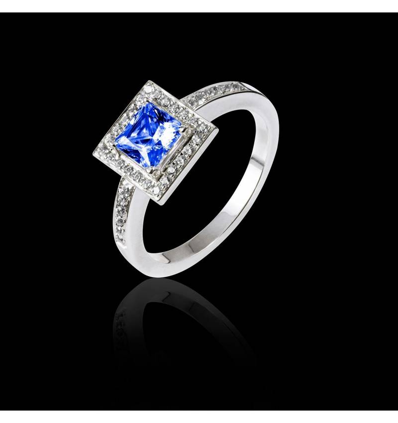 Bague de fiançailles saphir bleu pavage diamant or blanc Perrine