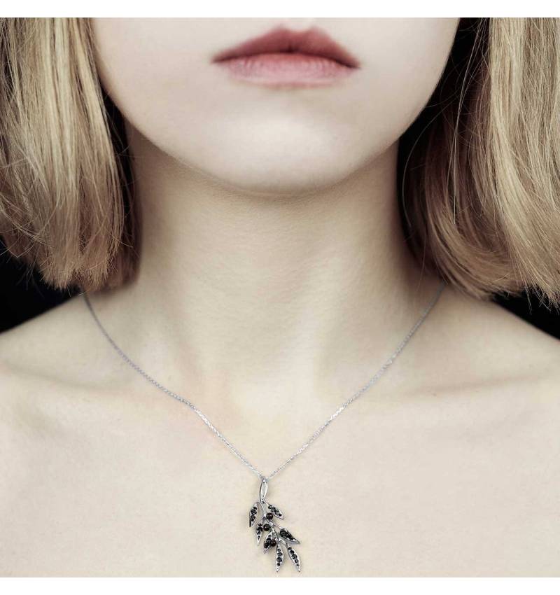 Pendentif diamant noir Branche d'olivier