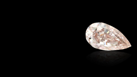 Les bijoux en diamant rose